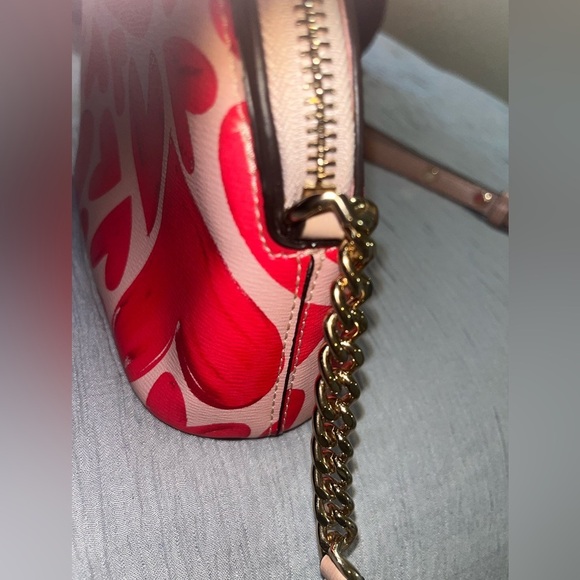 Kate Spade Spencer Ever Fallen Heart’s Sm Domed Crossbody Used - Picture 11 of 16